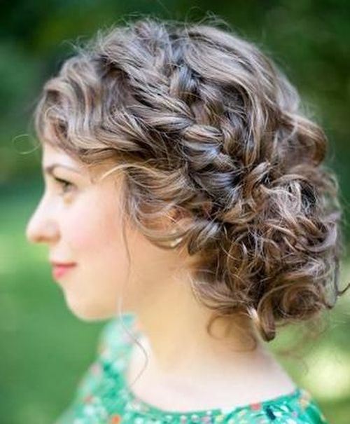 22 Mid-length Hairstyles for Fall