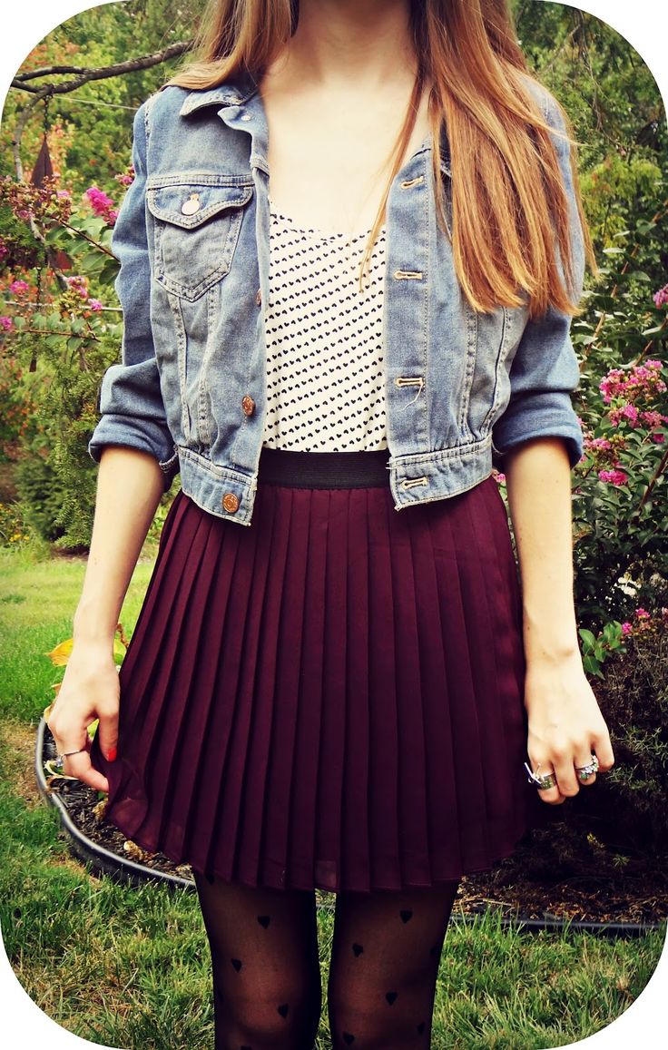 Pleated skirt with a jean jacket 
