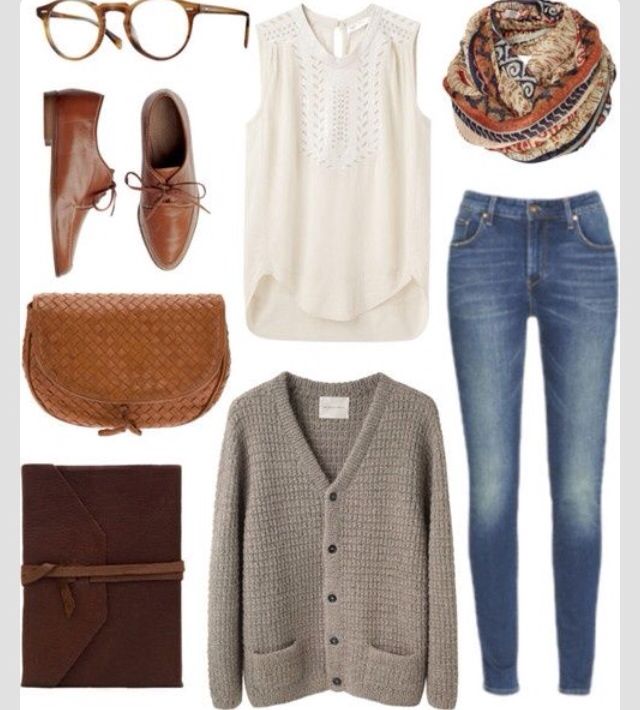 Knitwear and Jeans Outfit Idea for Early Spring 