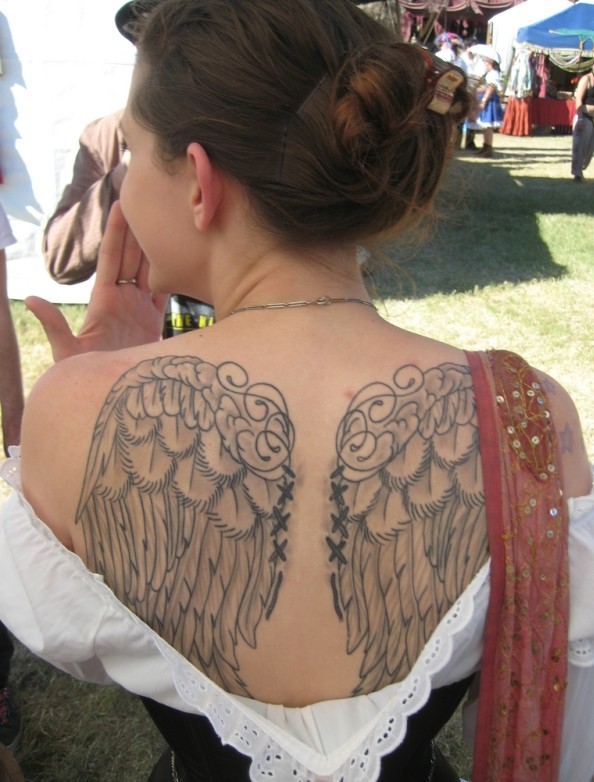 33 Finest Angel Tattoos Concepts for Girls