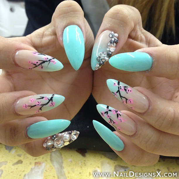 The Best Mint Nail Designs to Wear this Summer