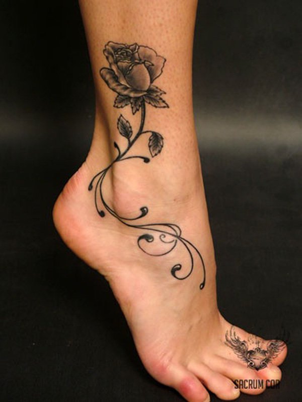 Pretty Ankle Tattoo Ideas for Girls
